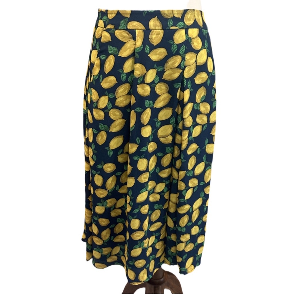 The Limited Lemon Pattern A-Line Skirt Midi EUC Full Skirt Pleats